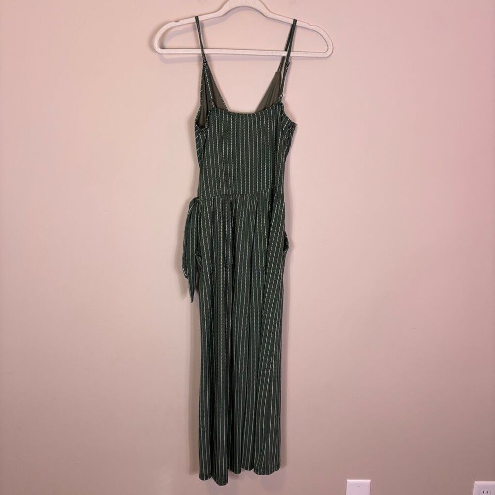 New Kaileigh Green with White Rica Knit Striped V Neck Cropped Jumpsuit Small - Picture 2 of 5
